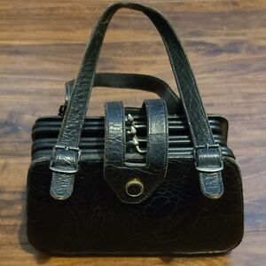 Vintage Elegant Black Leather Handbag